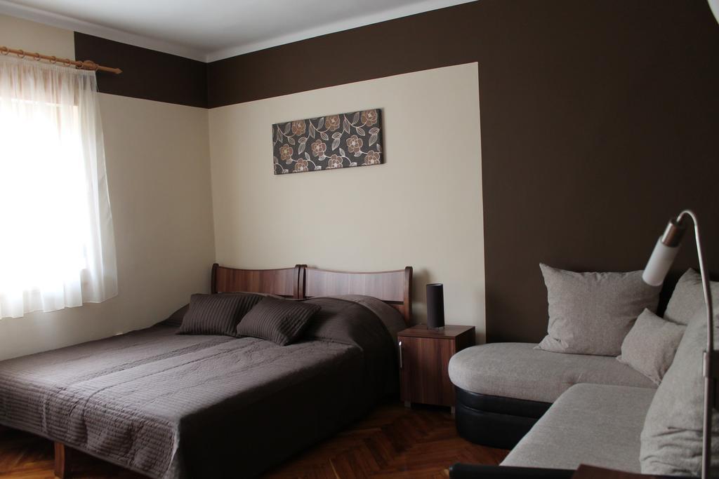 Stilus Apartman Apartment Szekszard Room photo